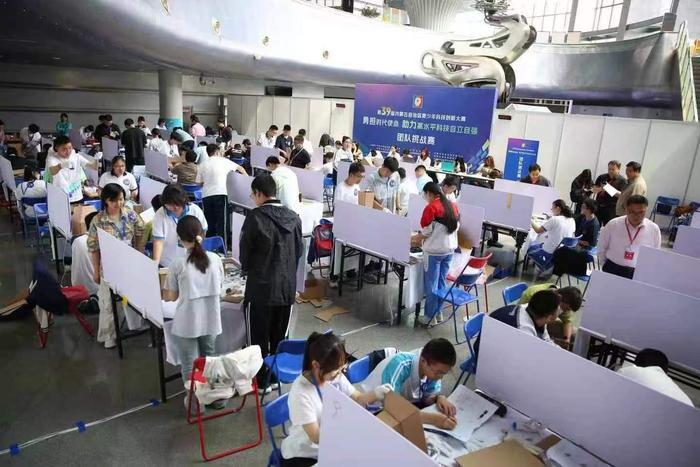 6994494977a90963a128db1d8879da7