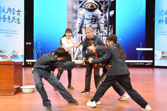 feda8240fac2310c57547715616b3cf